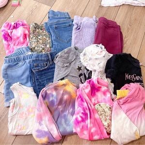 Girls 4T Clothing Lot.